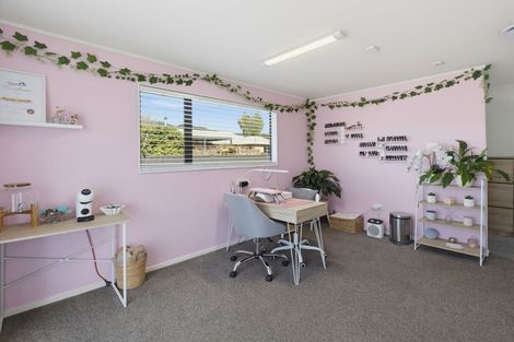 Photo of property in 16 Saint James Avenue, Richmond, 7020