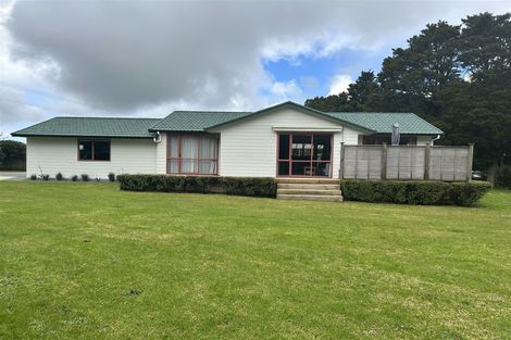 Photo of property in 2 Estaugh Close, Kauri, Kamo, 0185