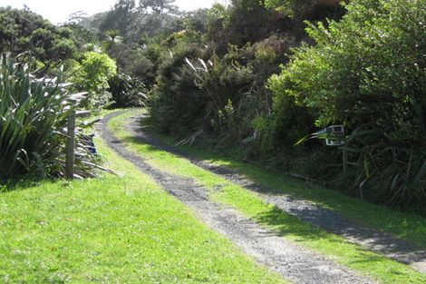 Photo of property in 1212 Huia Road, Huia, Auckland, 0604