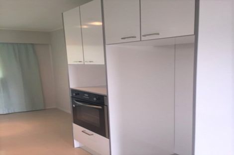 Photo of property in 1/200 Chivalry Road, Glenfield, Auckland, 0629