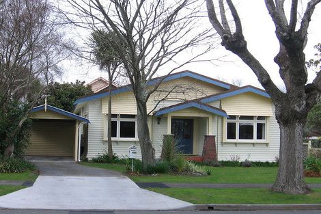 Photo of property in 42a Manapouri Crescent, Hokowhitu, Palmerston North, 4410