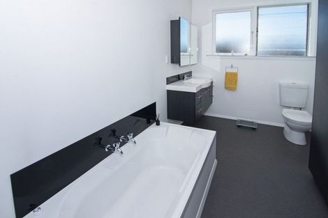 Photo of property in 9 Queen Alexandra Street, Lansdowne, Masterton, 5810