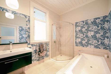 Photo of property in 28 Muri Road, Pukerua Bay, 5026