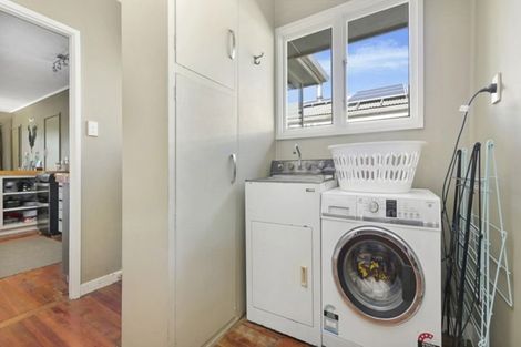 Photo of property in 21 Broad Street, Southbridge, 7602