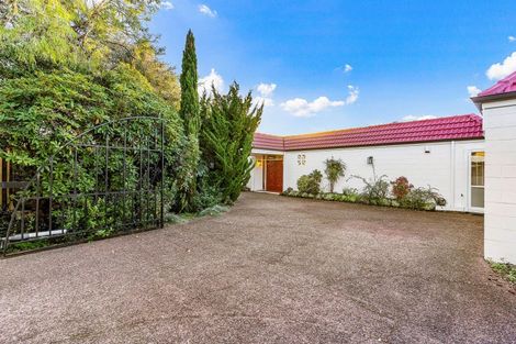 Photo of property in 51 Riverside Road, Orewa, 0931