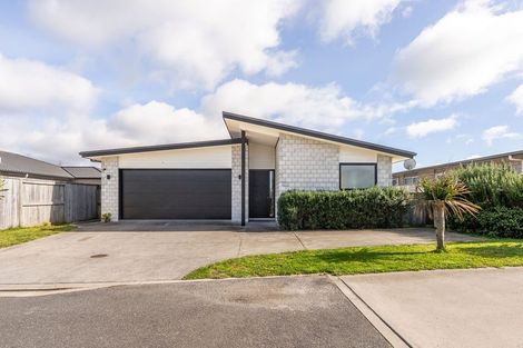 Photo of property in 59 Dunkeld Drive, Papamoa, 3118