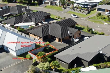 Photo of property in 7 Bullmore Place, Pukehangi, Rotorua, 3015