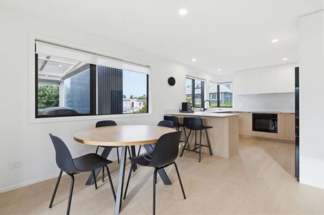 Photo of property in 141 Oceanview Road, Mount Maunganui, 3116