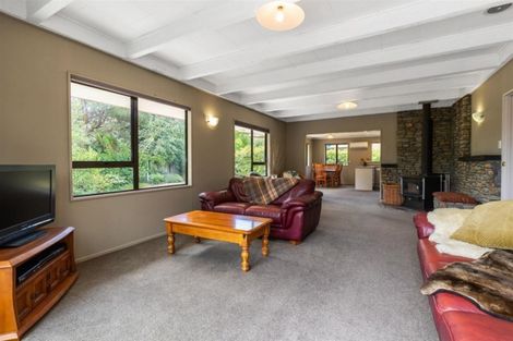 Photo of property in 144 Beacon Point Road, Wanaka, 9305