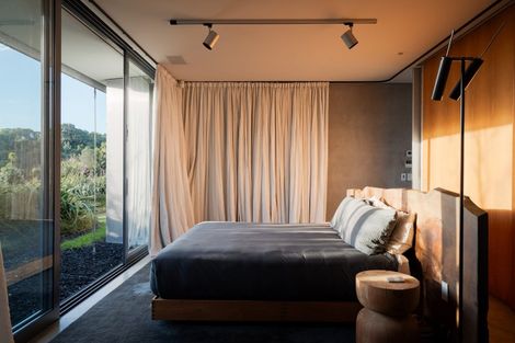 Photo of property in 82 Delamore Drive, Oneroa, Waiheke Island, 1081