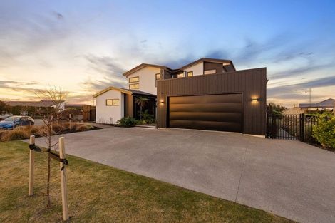 Photo of property in 1 De Surville Way, Pegasus, 7612