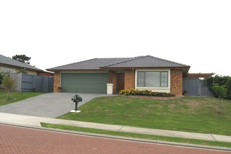 Photo of property in 25 Richfield Crescent, Westgate, Auckland, 0614