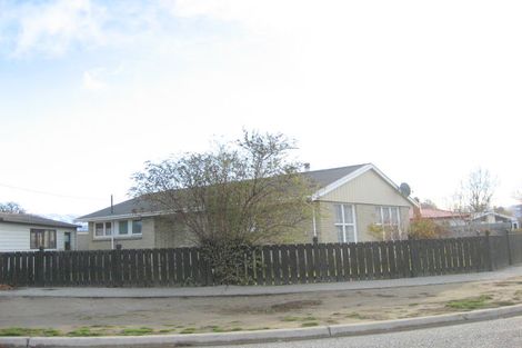 Photo of property in 10 Winston Place, Alexandra, 9320