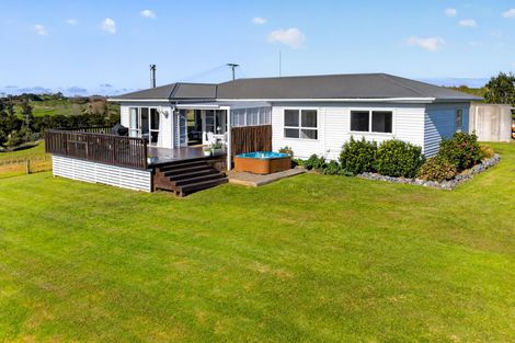 Photo of property in 143 Rangiora Road, Kaiwaka, 0573