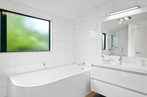 Photo of property in 7 Totara Terrace, Wanaka, 9305