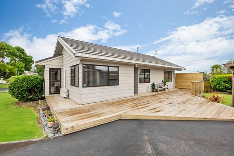 Photo of property in 4 Destino Court, Conifer Grove, Takanini, 2112