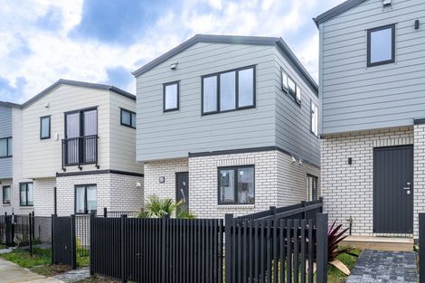 Photo of property in 3 Whiteywood Street, Westgate, 0814