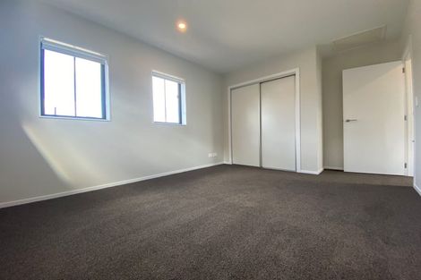 Photo of property in 11/15 Sunhill Road, Sunnyvale, Auckland, 0612