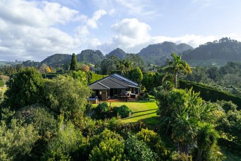 Photo of property in 910 State Highway 2, Tanners Point, Katikati, 3177