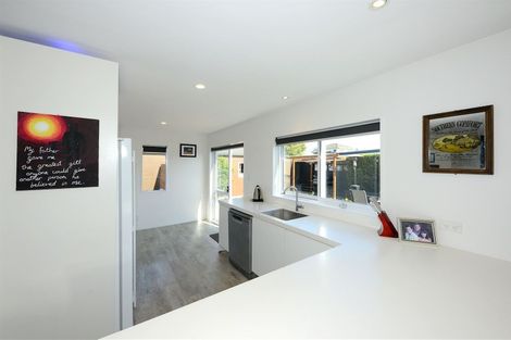 Photo of property in 30 Beauford Place, Parklands, Christchurch, 8083