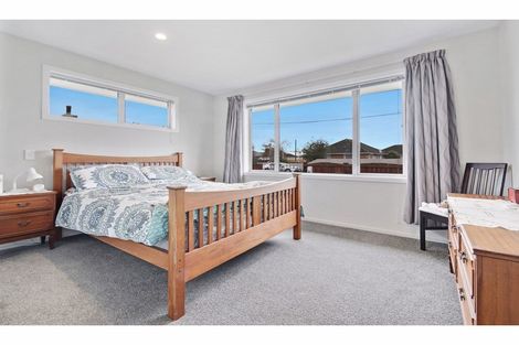 Photo of property in 17 Portchester Street, Aranui, Christchurch, 8061