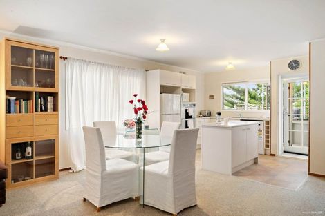 Photo of property in 147 Weatherly Road, Torbay, Auckland, 0630