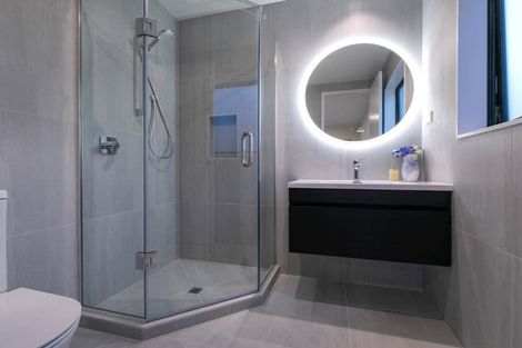 Photo of property in 2 Kauru Lane, Wainui, 0992