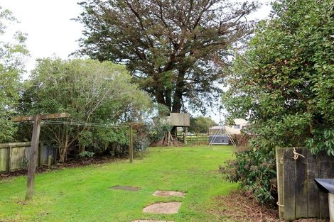 Photo of property in 13 Bell Street, Aratapu, Dargaville, 0371