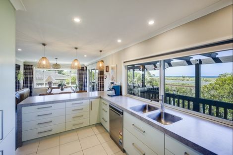Photo of property in 230 Te Awa Avenue, Awatoto, Napier, 4110