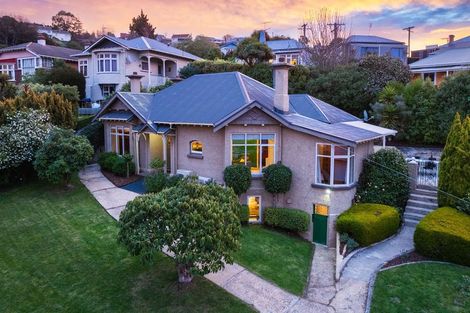 Photo of property in 16 Burnett Street, Calton Hill, Dunedin, 9012