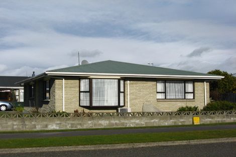 Photo of property in 41 Renfrew Street, Waikiwi, Invercargill, 9810