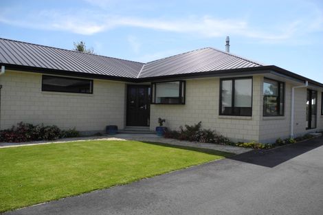 Photo of property in 5 Durham Street, Waimate, 7924