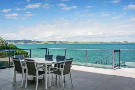 Photo of property in 64 Manganese Point Road, Tamaterau, Whangarei, 0174