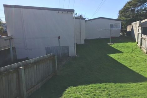 Photo of property in 49 Eatwell Avenue, Paraparaumu Beach, Paraparaumu, 5032