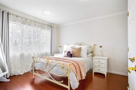 Photo of property in 25 Piriti Drive, Te Atatu Peninsula, Auckland, 0610