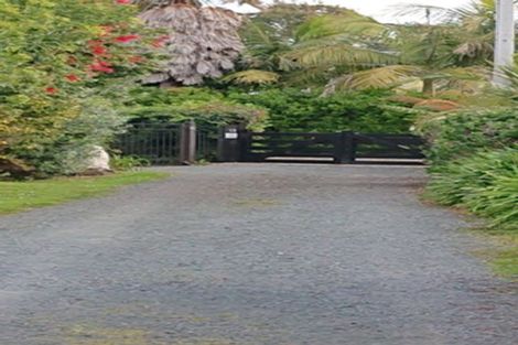 Photo of property in 12 Riverside Drive, Point Wells, 0986