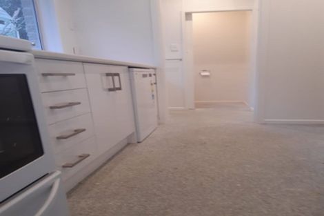 Photo of property in 3d Peckham Grove, Tawa, Wellington, 5028