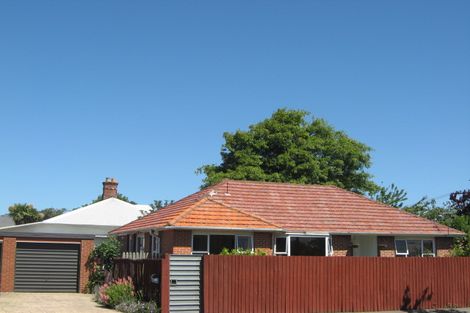 Photo of property in 2 Coronation Street, Spreydon, Christchurch, 8024