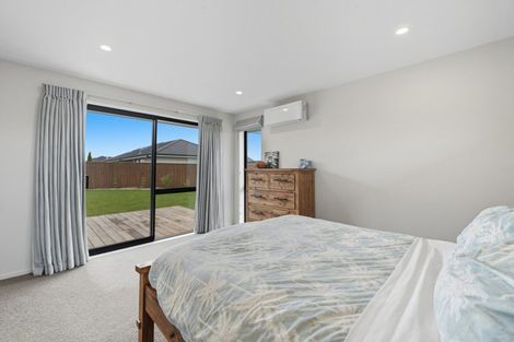 Photo of property in 2 Crest Place, Rolleston, 7615