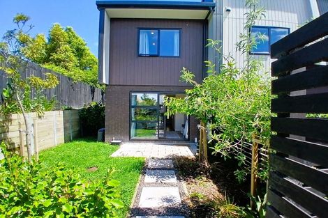 Photo of property in 53 Selo Street, Glen Eden, Auckland, 0602