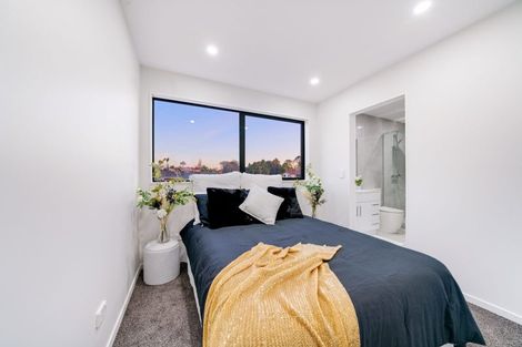 Photo of property in 60b Wyllie Road, Papatoetoe, Auckland, 2025