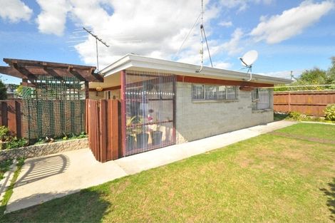 Photo of property in 1b Huia Road, Papatoetoe, Auckland, 2025