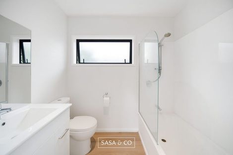 Photo of property in 90 Chelburn Crescent, Mangere East, Auckland, 2024