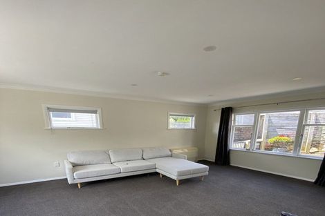 Photo of property in 11 Huia Street, Tawa, Wellington, 5028