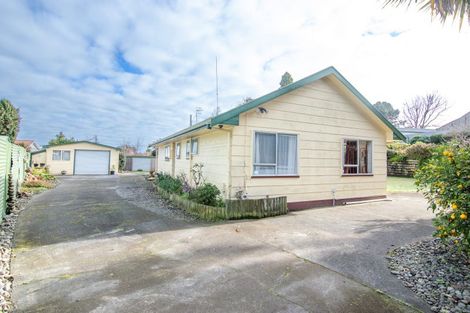 Photo of property in 2 Paul Place, Awapuni, Palmerston North, 4412