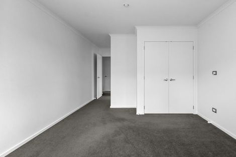 Photo of property in 30 Edgeview Crescent, Fitzroy, Hamilton, 3206