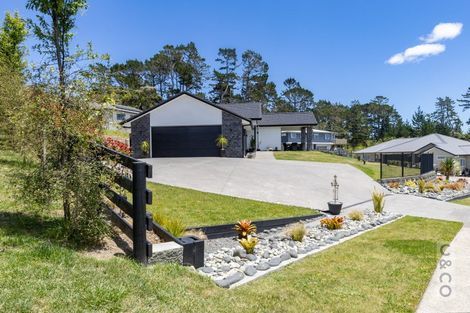 Photo of property in 104 Solan Drive, Waimauku, 0812