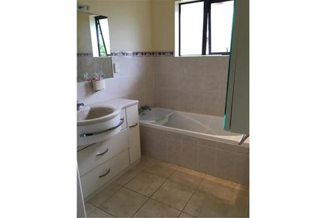 Photo of property in 61 Royal Oak Drive, Kelvin Grove, Palmerston North, 4414