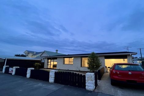 Photo of property in 58 Albert Street, Saint Clair, Dunedin, 9012
