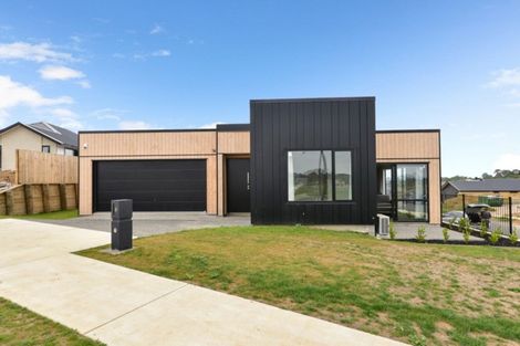 Photo of property in 6 Inuwai Street, Glenview, Hamilton, 3206